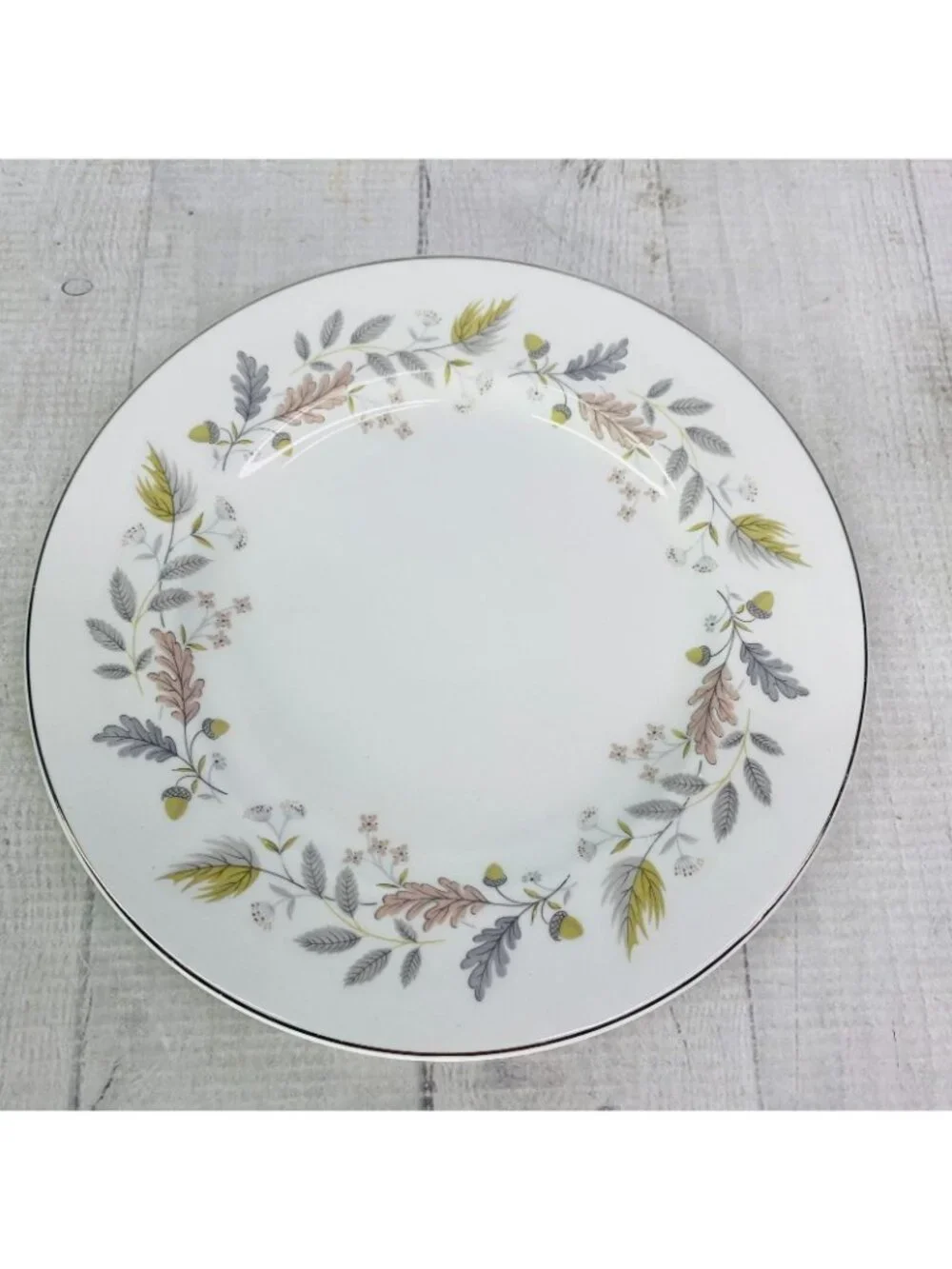 Johnson Brothers LYNTON OLDER SNOWHITE Floral England Lunch Salad Plates Set 5